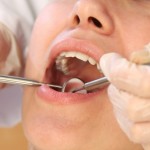 shutterstock_67512859 - dental examination