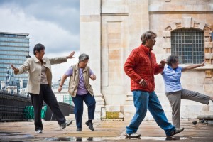 This review covered a range of things that we can all change in our later lives, such as diet and exercise like Tai Chi.