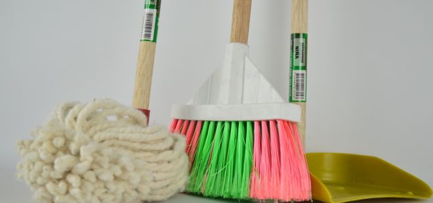 broom-1837434_1280