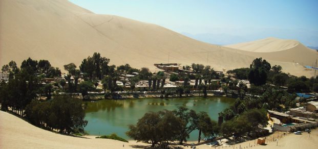 Oasis_Huacachina