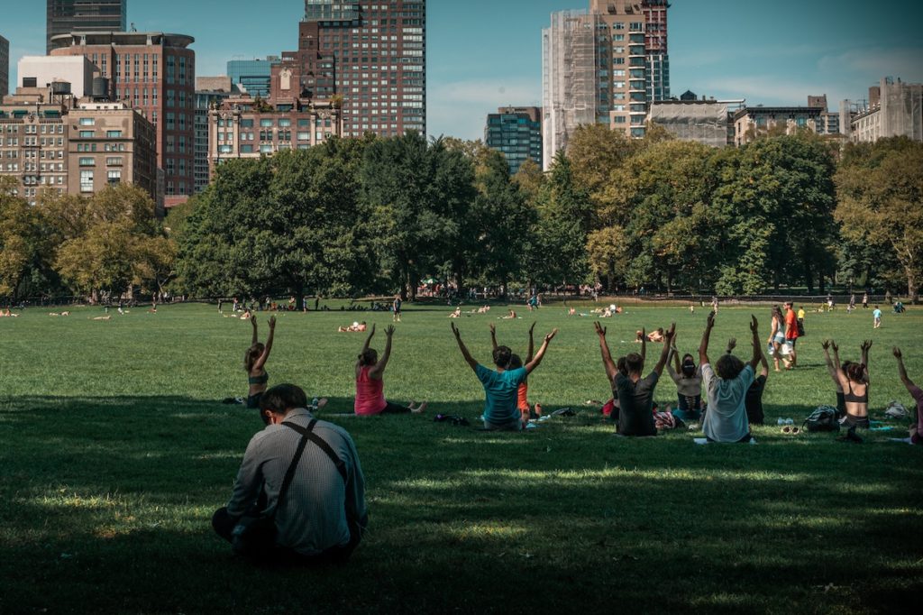 The quantity of green space in the living environment is positively associated with perceived mental health and general health too.