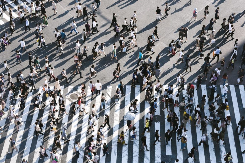 Although most bystander interventions for suicide prevention in public places are given by members of the public, this area of interest remains under-researched.