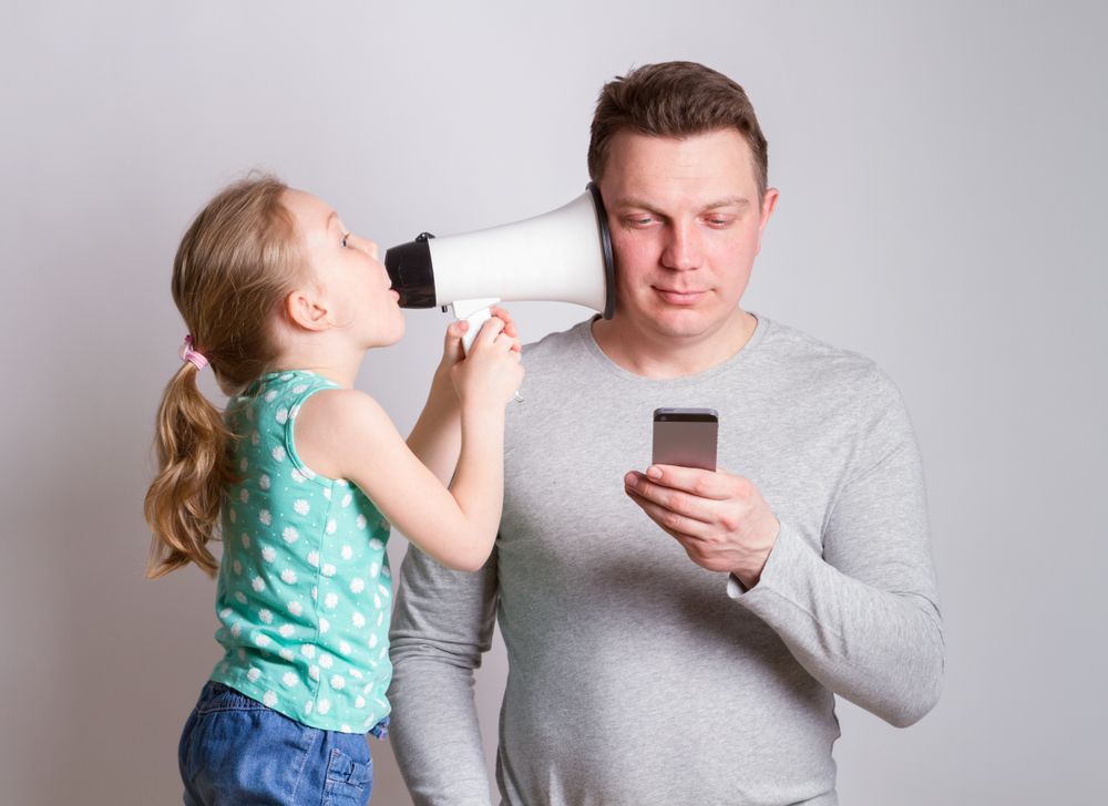 These results suggest that things may not be as bad as some people make out. In fact, parents’ use of smartphones may have some positive benefits on family relationships.