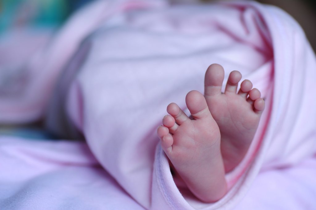 MDD prevalence was elevated across the perinatal period, but adjusted estimates fell well below prior pooled estimates; suggesting earlier reviews overestimated prevalence.
