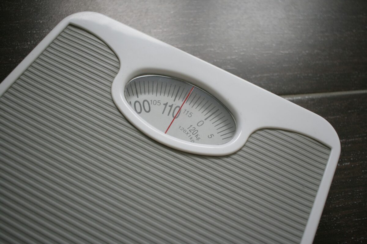 Weighing scales